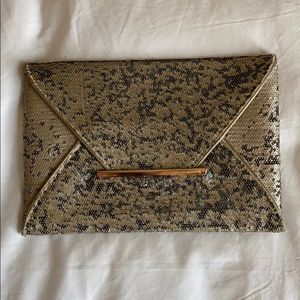 Sequin clutch